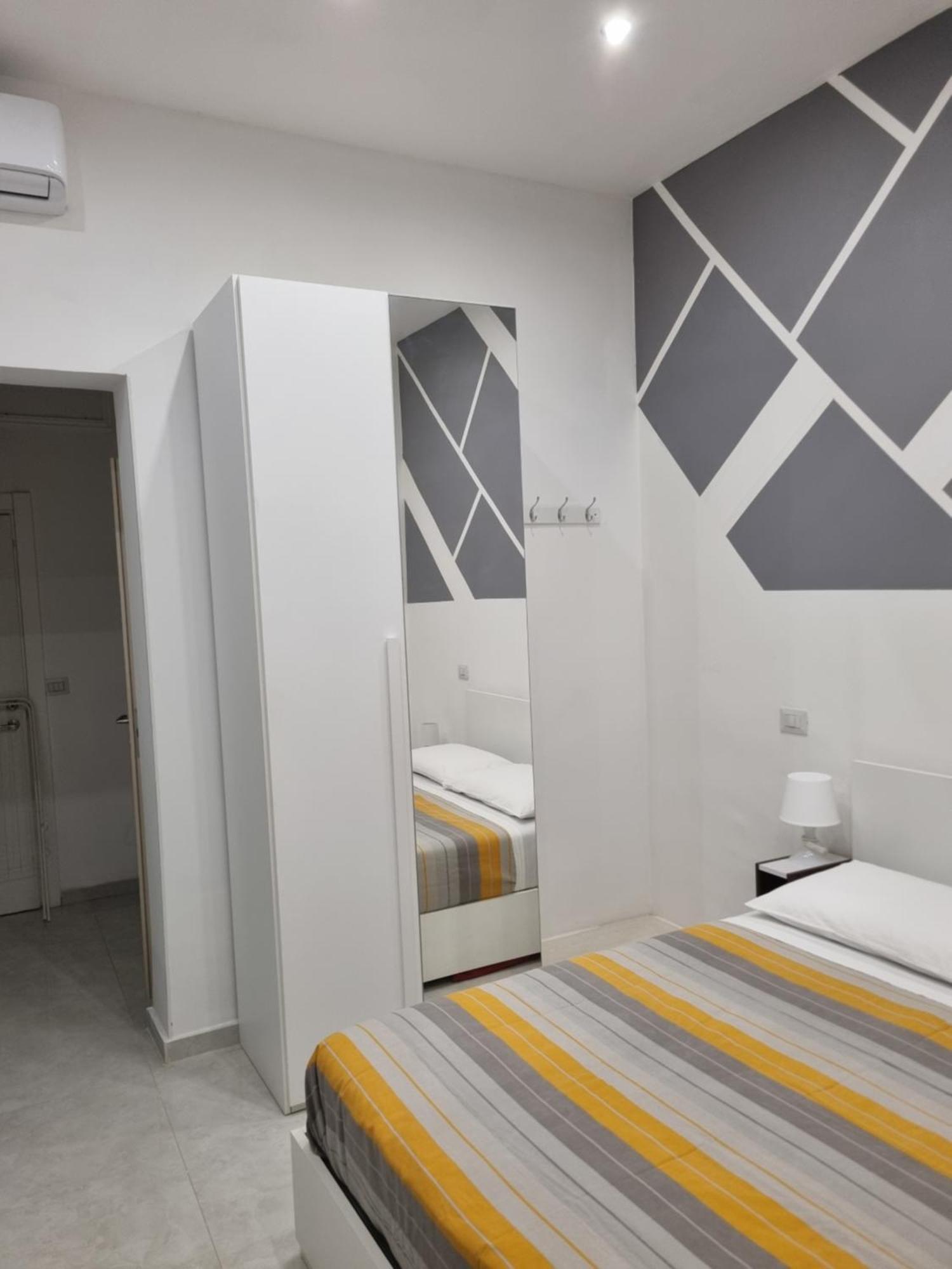 Locazione Turistica Adriatico Hotel Bari Luaran gambar